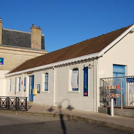 Hotel Dg Méry-sur-Oise Exterior foto